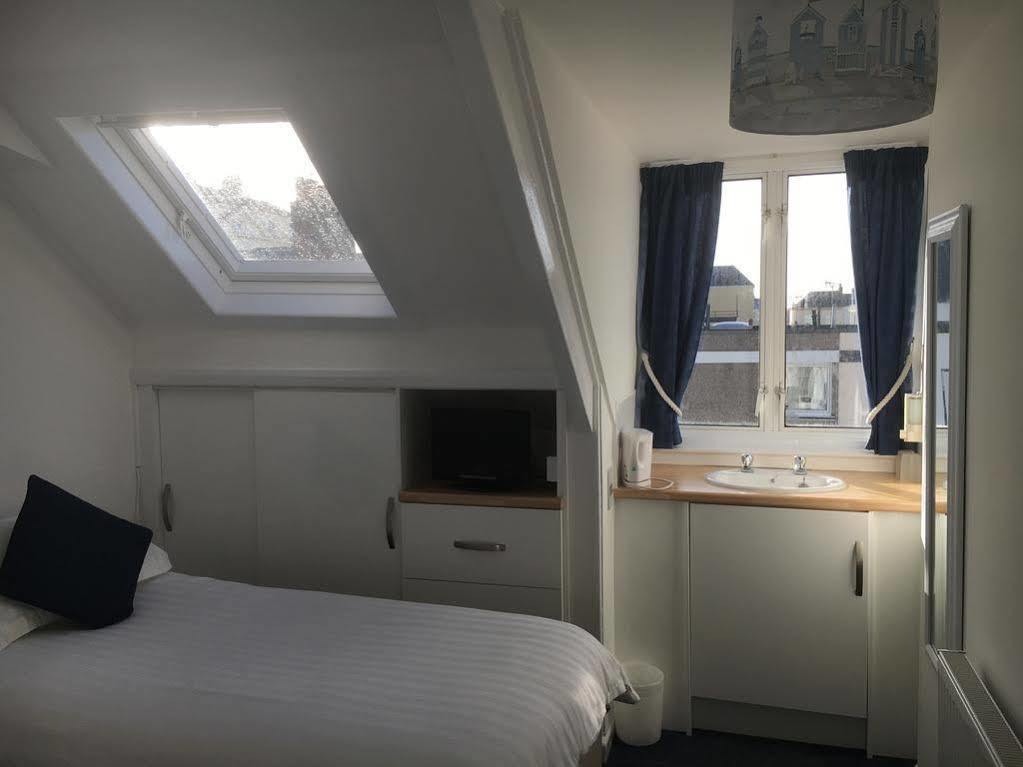 Caledonia Guest House Plymouth Bagian luar foto