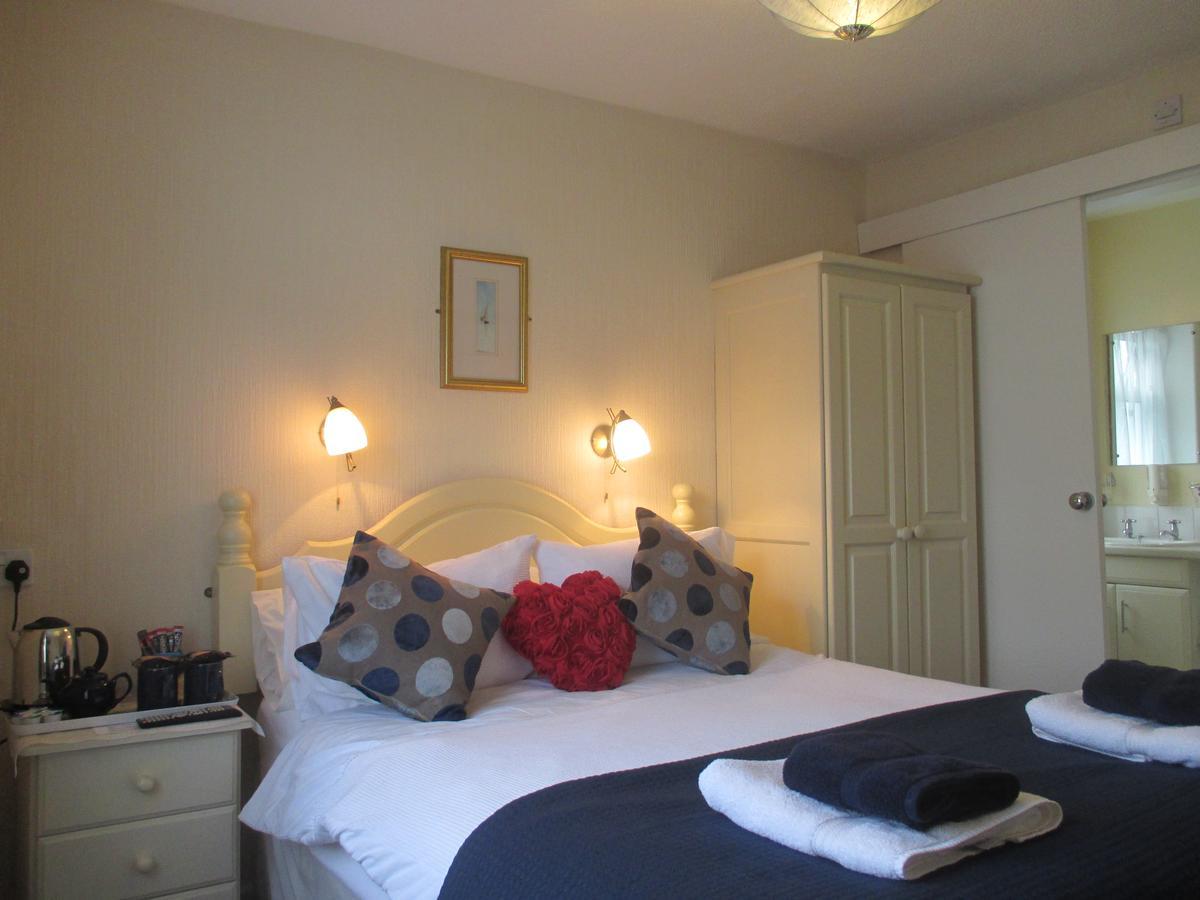 Caledonia Guest House Plymouth Bagian luar foto